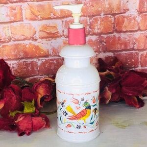 Vintage 70s Avon Country Kitchen French Provincial Floral White Lotion Dispenser